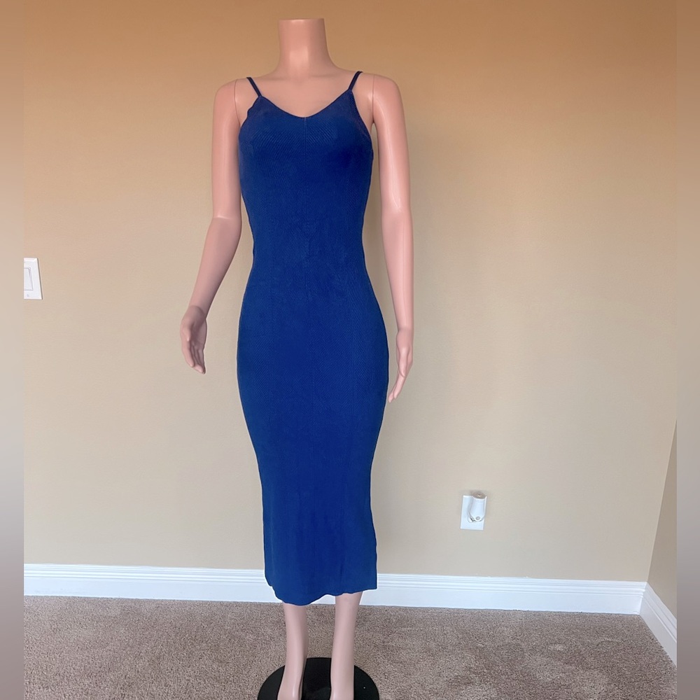 Elegant Blue Sleeveless Dress. Size XS. Super Stretch. Great Fit!